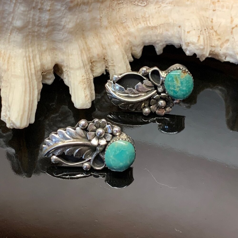 Navajo Sterling Silver Turquoise Leaf Earrings Gilbert Smith Running Bear J802